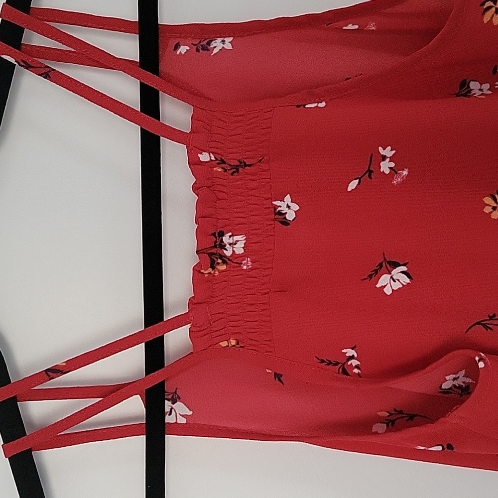 Pink Rose Tank - Picture 5 of 7